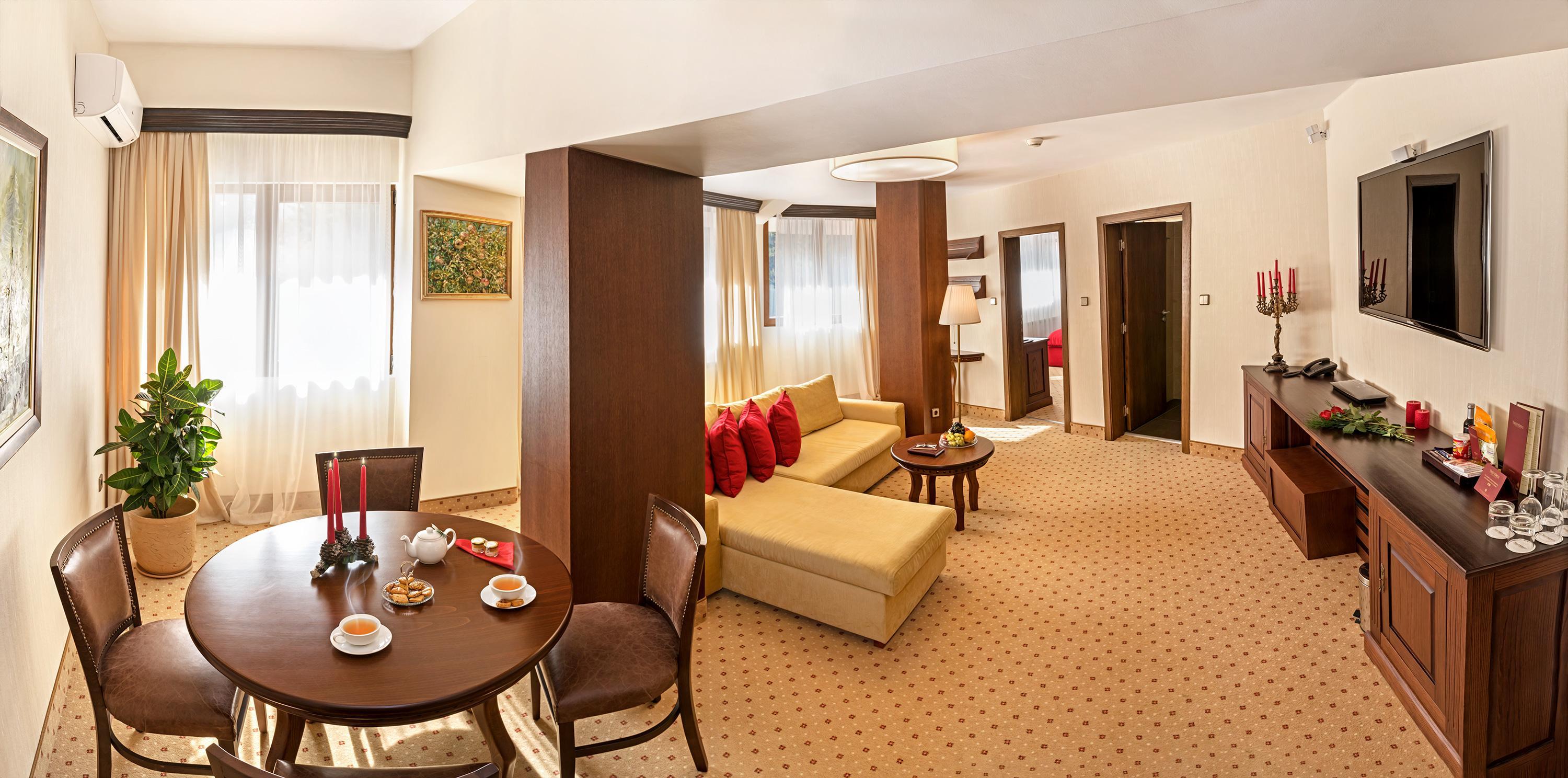 Hotel Yastrebets Wellness & Spa Boroveț Exterior foto